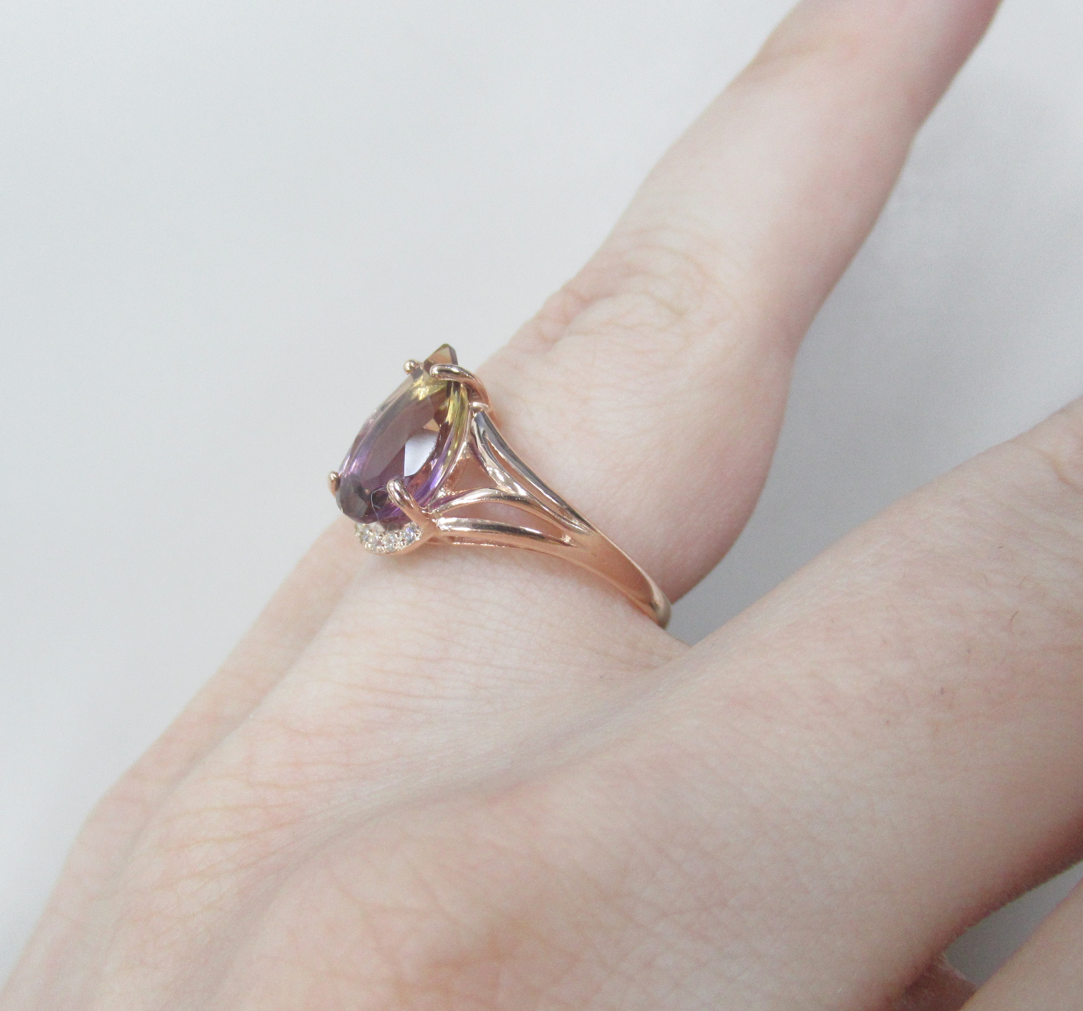 Серебряное кольцо с аметрином